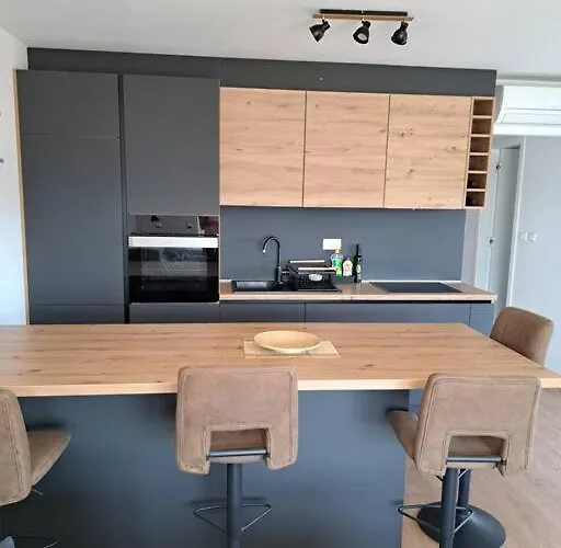 Horizon Of Happiness